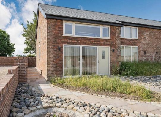 The Cottages At Ivy Farm By Charles Alexander Short Stay Lytham St Annes Exterior foto